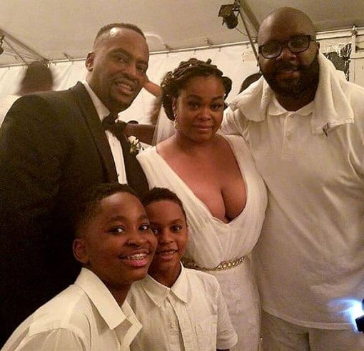 Jill-Scott-Marries-Longtime-Boyfriend-Mike-Dobson-photos