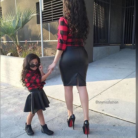 mother-daughter-match-look09ecdda65087bf86ad86a8dc03b1c5bf